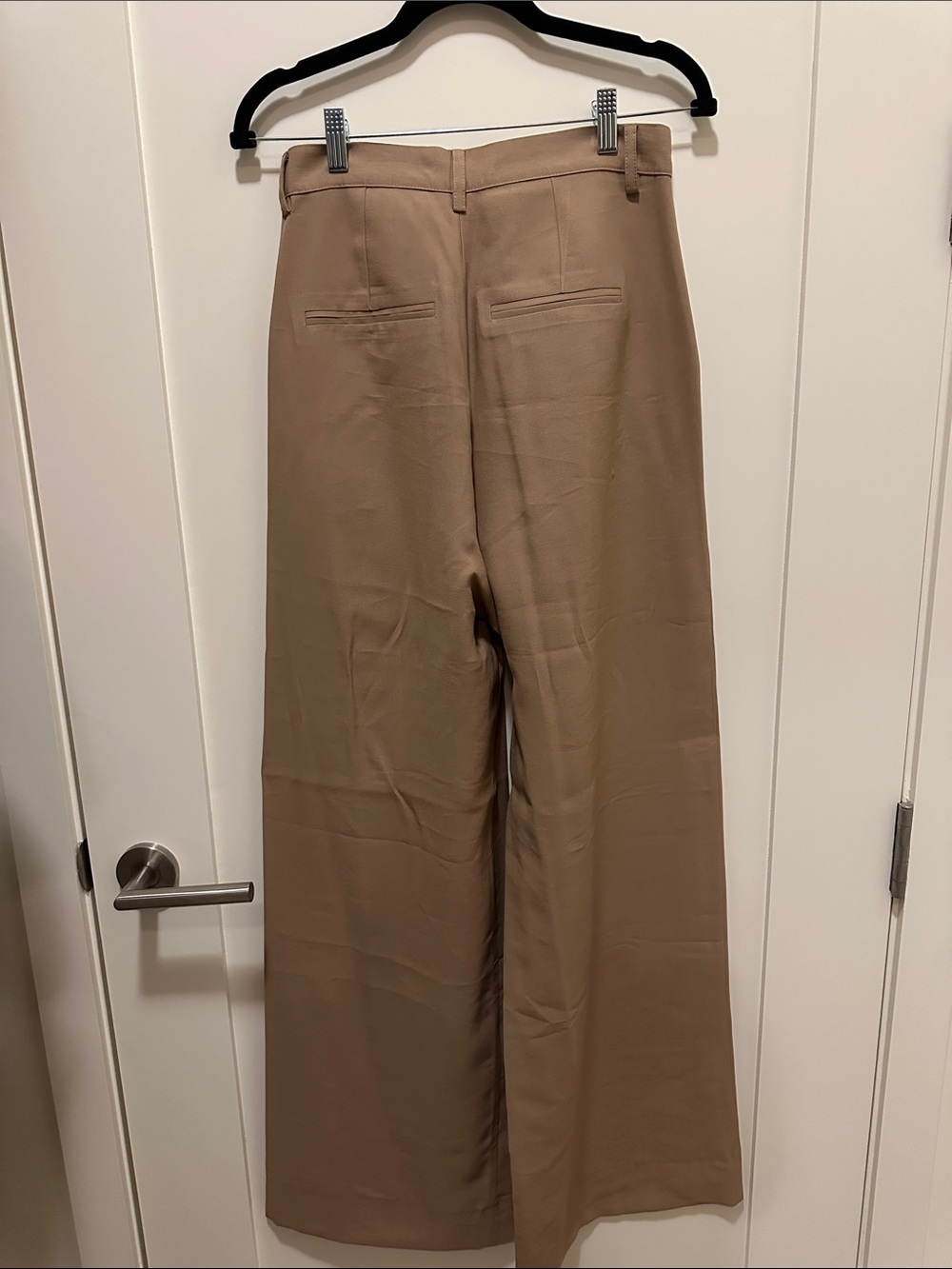 NONchalant Khaki Wide-Leg Pleated Pants - Picture 6 of 6